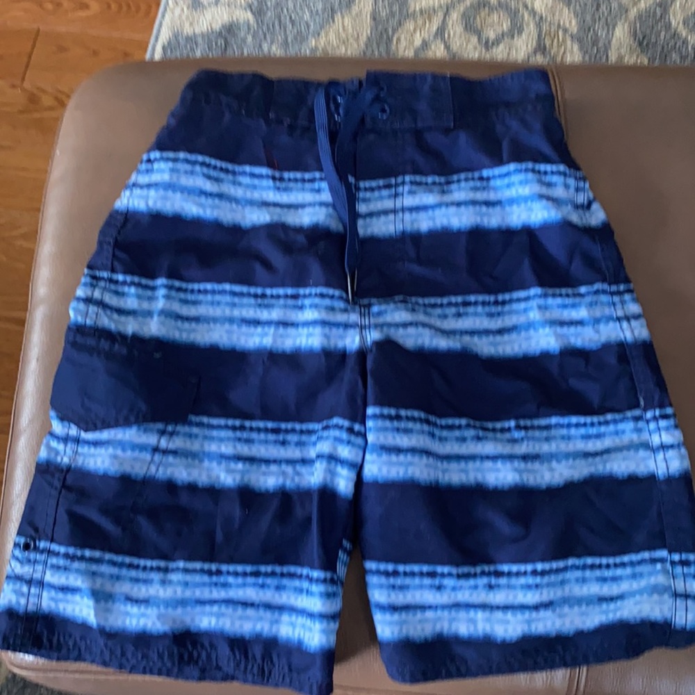 2 boys bathing suits - Picture 2 of 3